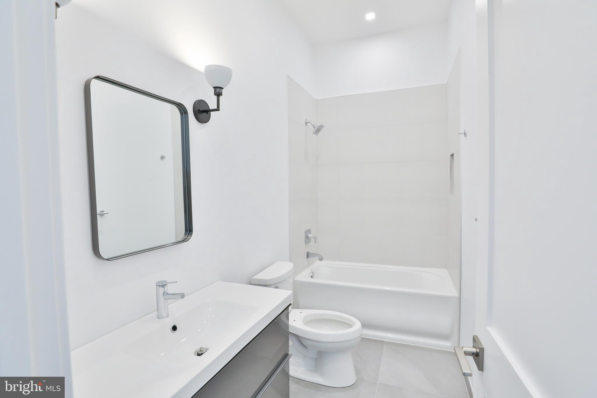 5915 Greentree Road Bethesda, MD 20817 - Photo 38 of 70