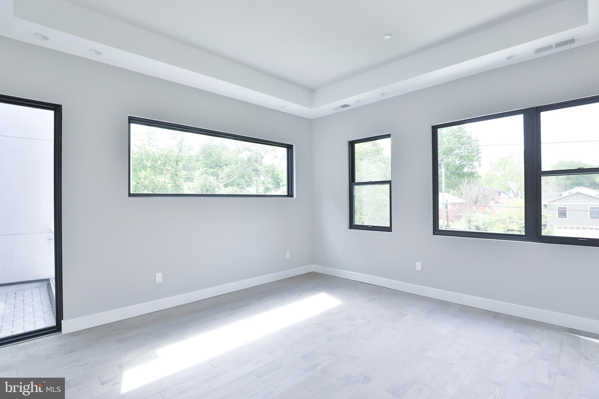 5915 Greentree Road Bethesda, MD 20817 - Photo 45 of 70