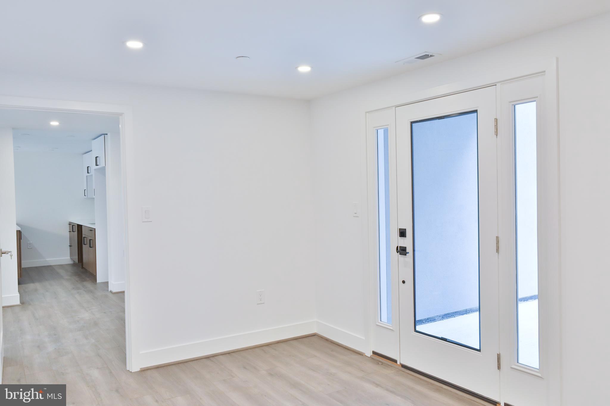 5915 Greentree Road Bethesda, MD 20817 - Photo 51 of 70