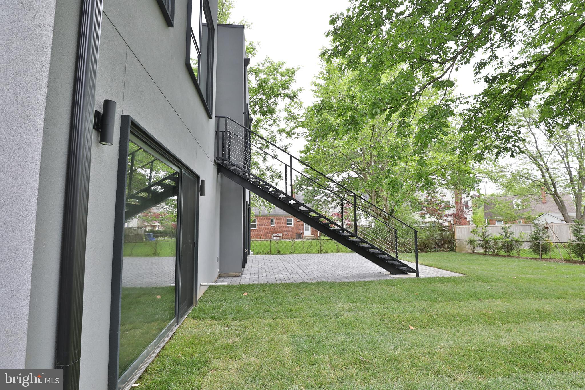 5915 Greentree Road Bethesda, MD 20817 - Photo 66 of 70