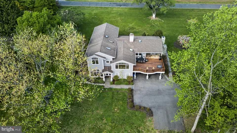 $1,776,250 | 9701 Overlea Drive, Rockville, MD 20850