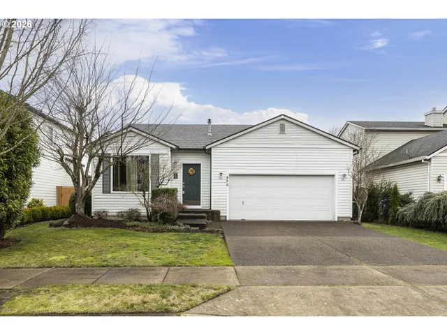 $425,000 | 426 Inglewood Lane, Woodburn, OR 97071