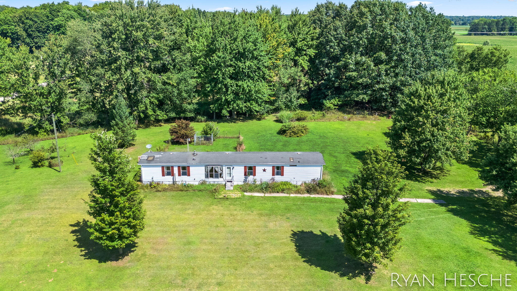 6452 McKendry Road Saranac, MI 48881 - Photo 2 of 23 6452 McKendry-17