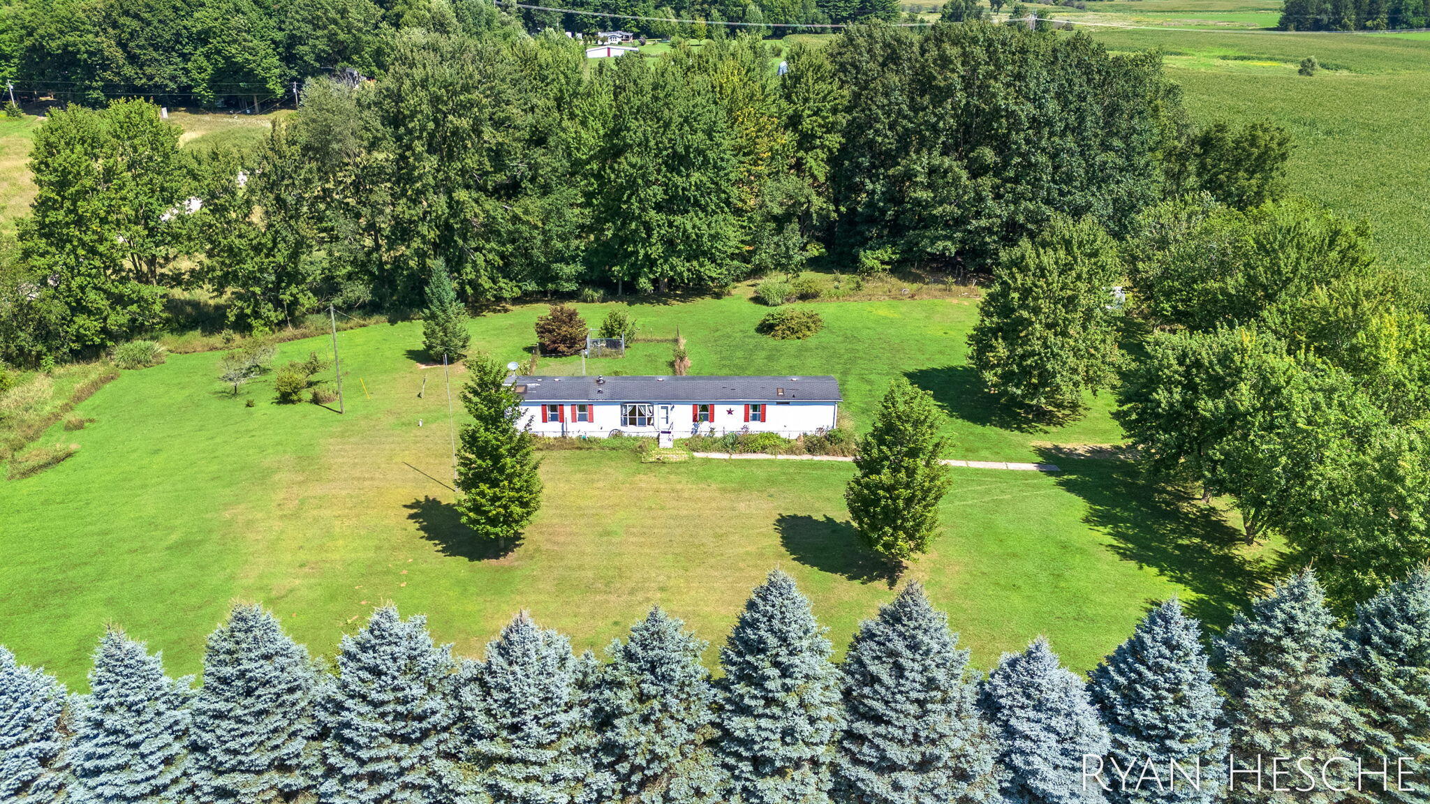 6452 McKendry Road Saranac, MI 48881 - Photo 3 of 23 6452 McKendry-18