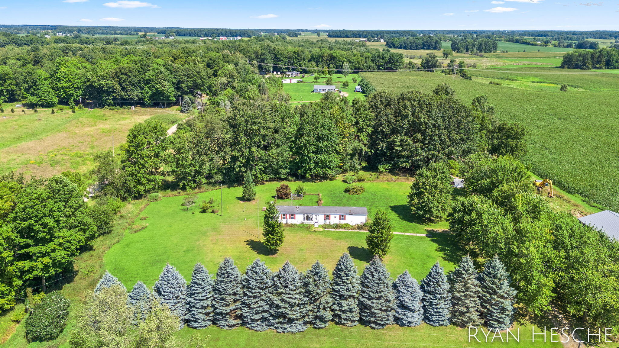 6452 McKendry Road Saranac, MI 48881 - Photo 5 of 23 6452 McKendry-19