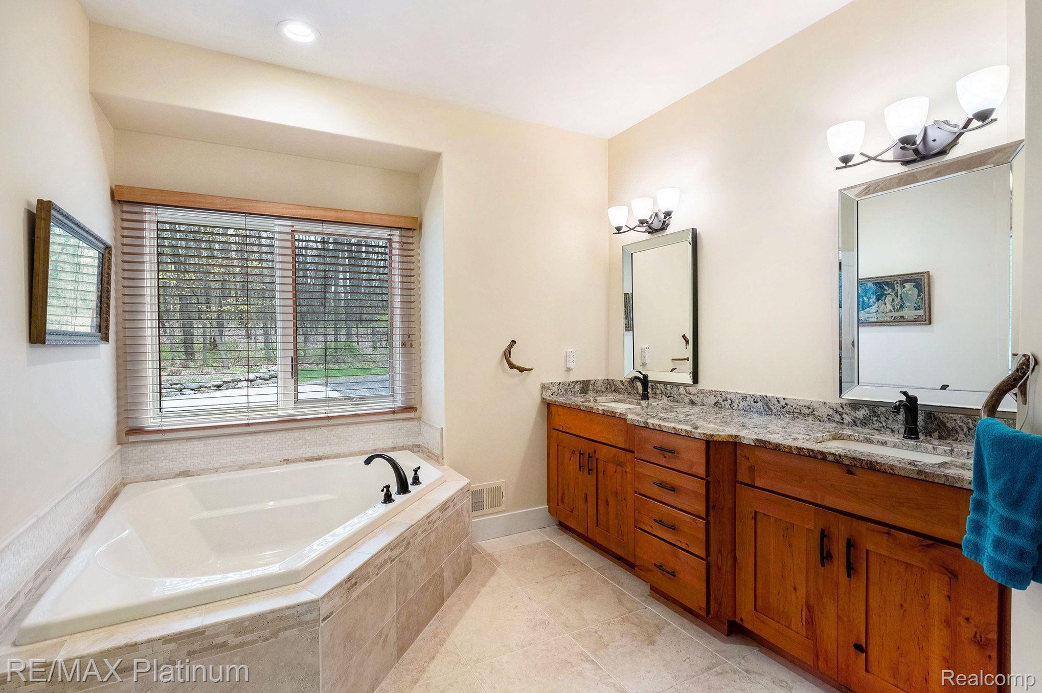 8200 Eagle Road Davisburg, MI 48350 - Photo 17 of 36 Gallery Image 17