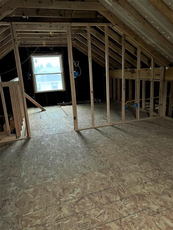 2166 West Vienna Road Clio, MI 48420 - Photo 14 of 21 50066241-13.JPG