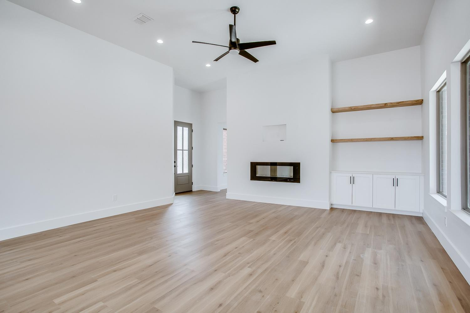 402 Troy Avenue Lubbock, TX 79416 - Photo 2 of 22 Photo 2