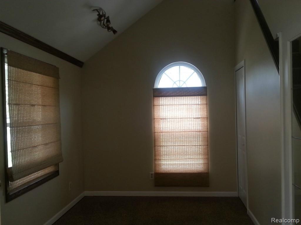 4050 Parker Road Fort Gratiot, MI 48059 - Photo 29 of 47 20150413_102843.jpg