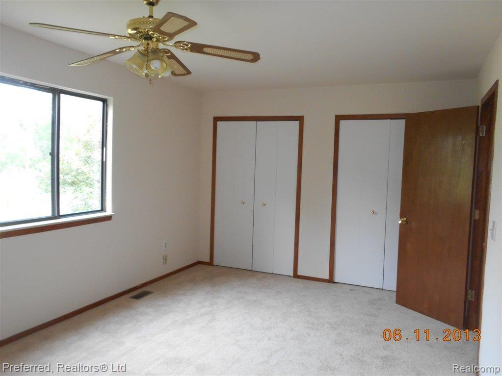 270 North Willard Road Canton, MI 48187 - Photo 12 of 21 6-11-13 Master.JPG