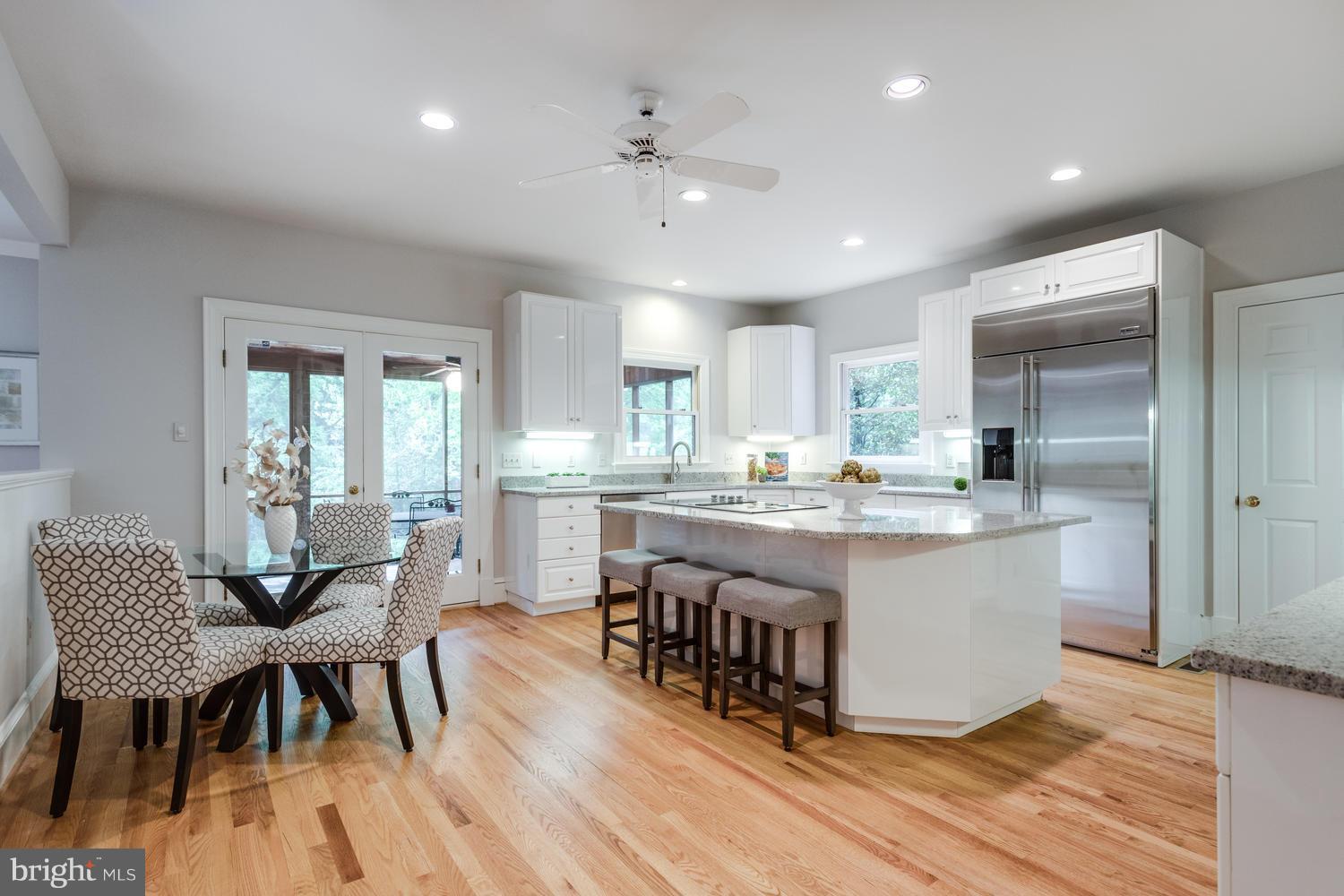 1021 Towlston Road McLean, VA 22102 - Photo 10 of 29 Kitchen