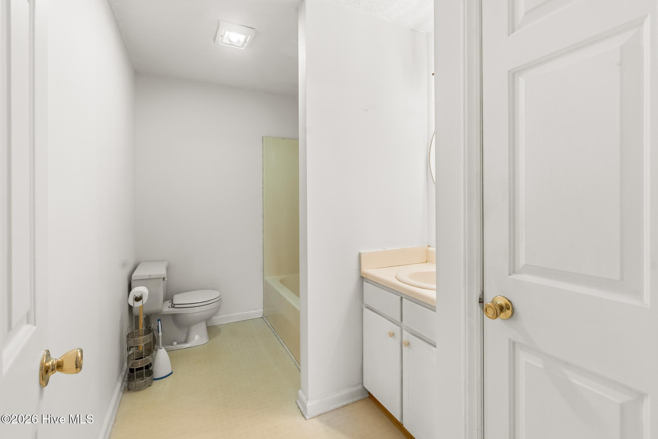 907 Thomas Street Rockingham, NC 28379 - Photo 13 of 24 A7404343