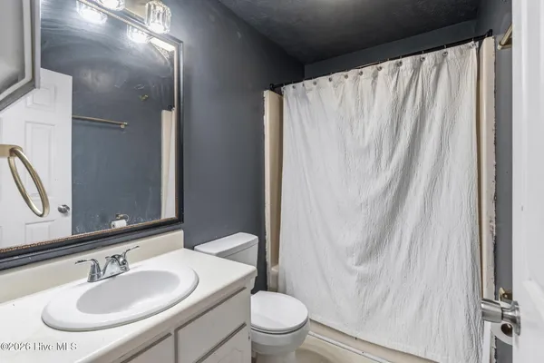 $235,000 | 907 Thomas Street, Rockingham, NC 28379