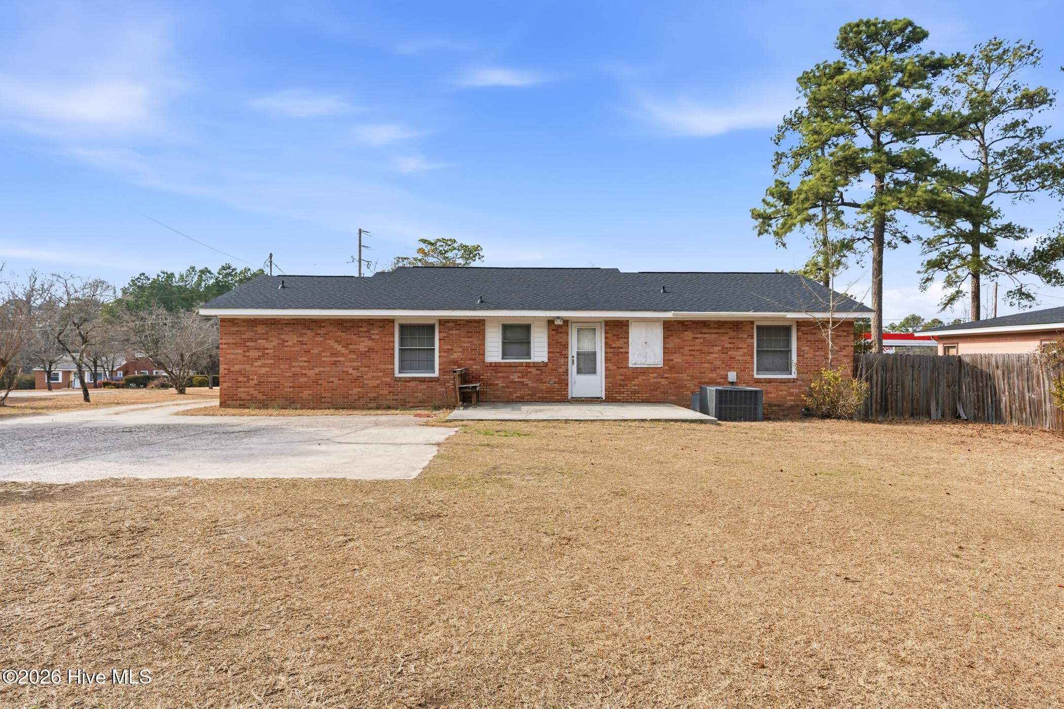 907 Thomas Street Rockingham, NC 28379 - Photo 20 of 24 A7404313