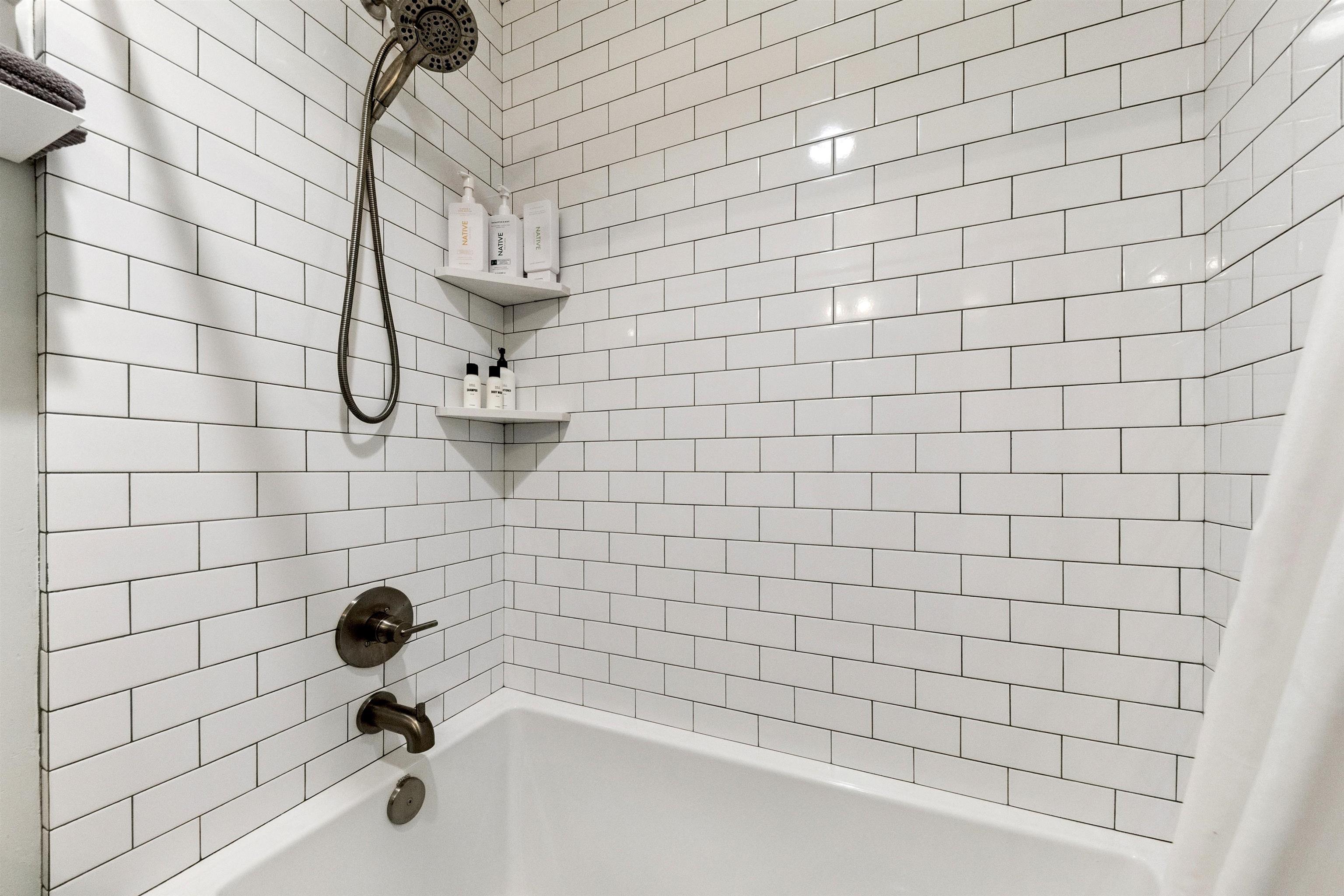 15462 Donner Pass Road, Unit 30 Truckee, CA 96161 - Photo 5 of 28 a bathroom with a shower