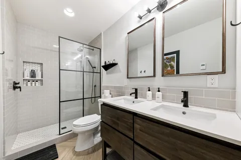 $699,900 | 15462 Donner Pass Road, Unit 30, Truckee, CA 96161