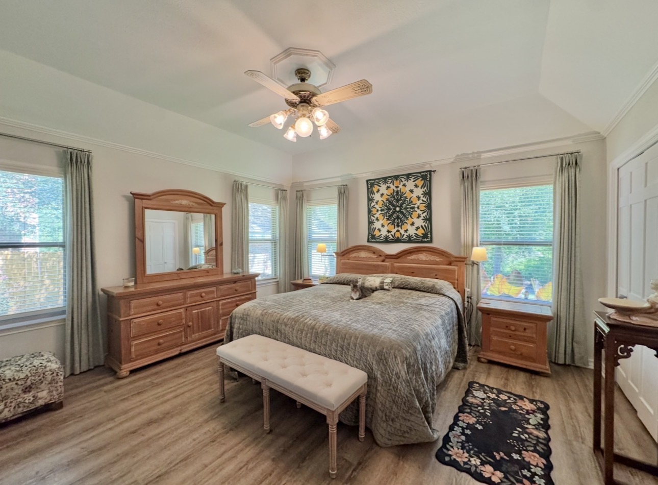 203 East 11th Street Elgin, TX 78621 - Photo 17 of 40