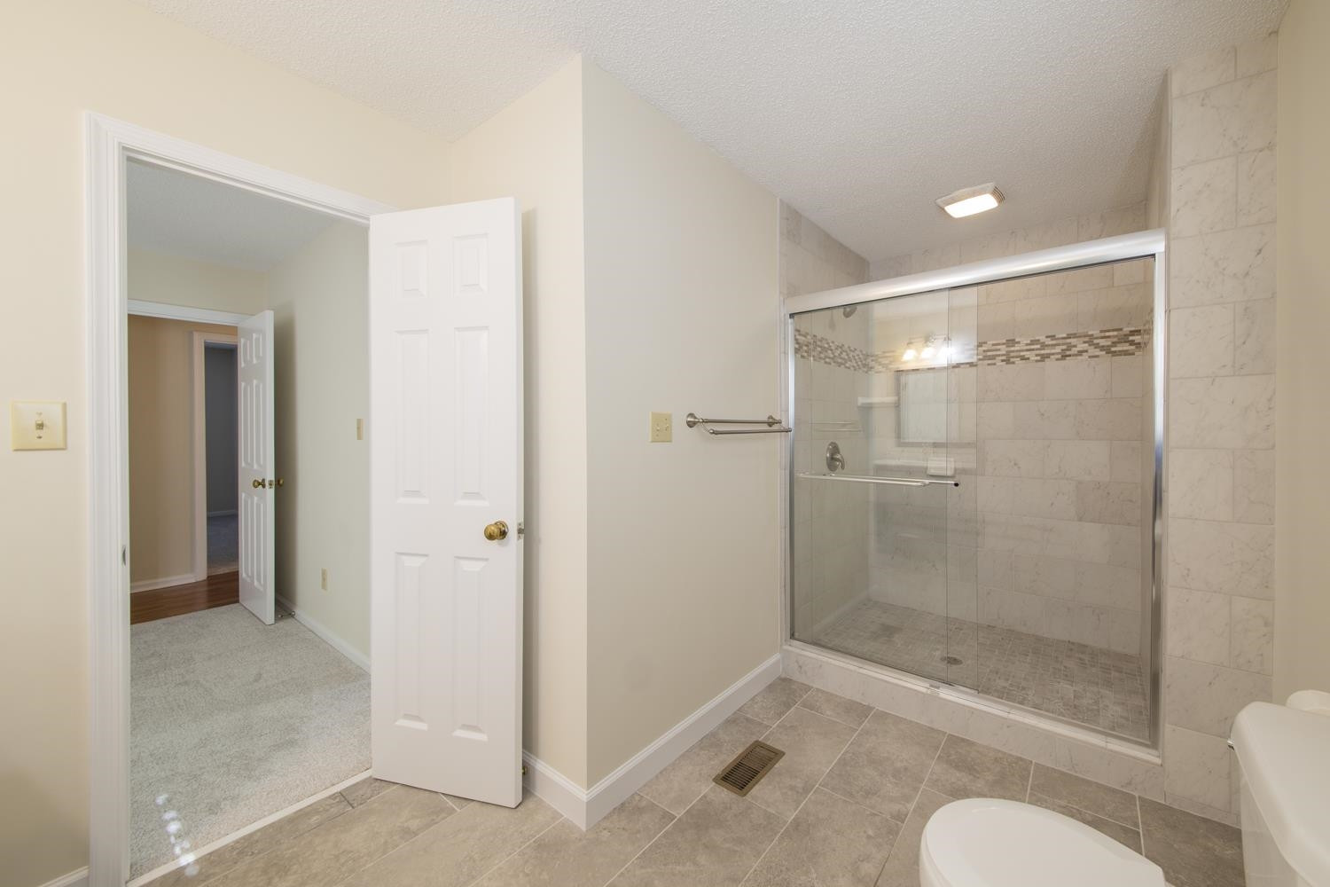 11805 North Exeter Way Raleigh, NC 27613 - Photo 17 of 19 Photo 17