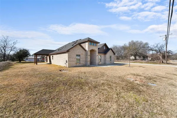 $399,000 | 639 Legendary Lane, Gun Barrel City, TX 75156