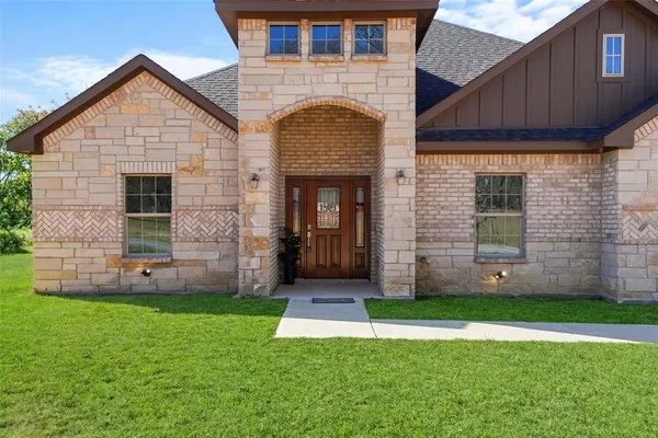 $399,000 | 639 Legendary Lane, Gun Barrel City, TX 75156