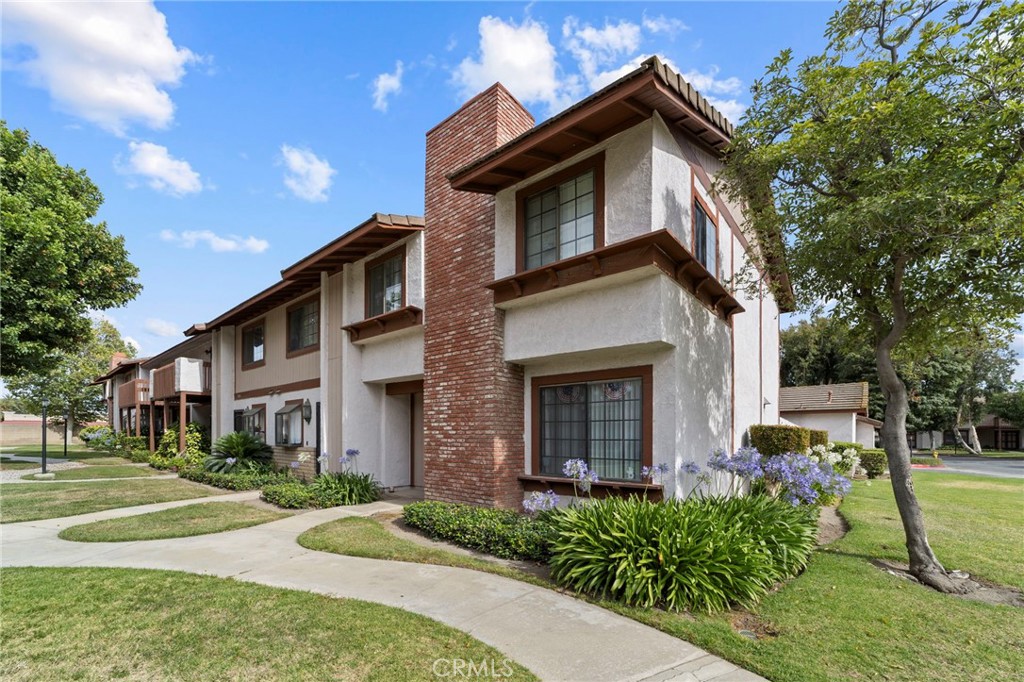 5220 Hanover Way Montclair, CA 91763 - Photo 1 of 31