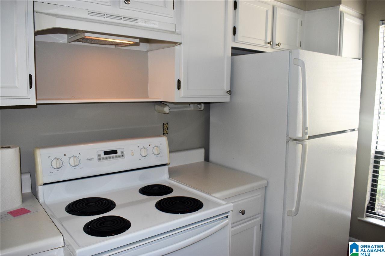 3806 Windhover, Unit 3 Birmingham, AL 35216 - Photo 9 of 28