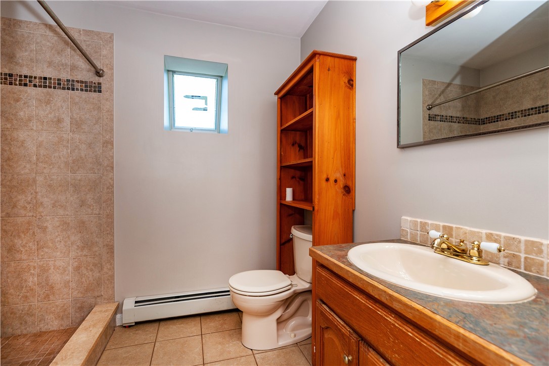 41 Edie's Lane Exeter, RI 02822 - Photo 47 of 50 Barn suite bath