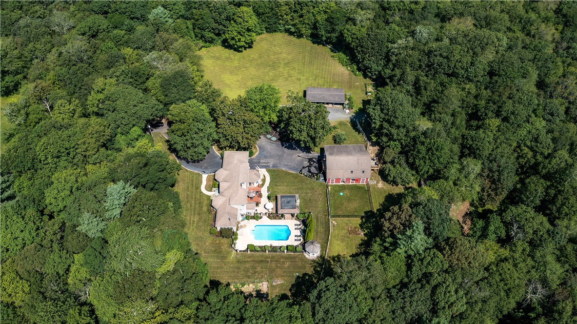 41 Edie's Lane Exeter, RI 02822 - Photo 6 of 50
