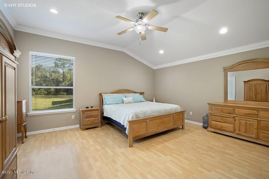 9253 Old Plank Road Jacksonville, FL 32220 - Photo 14 of 30 Master Bedroom
