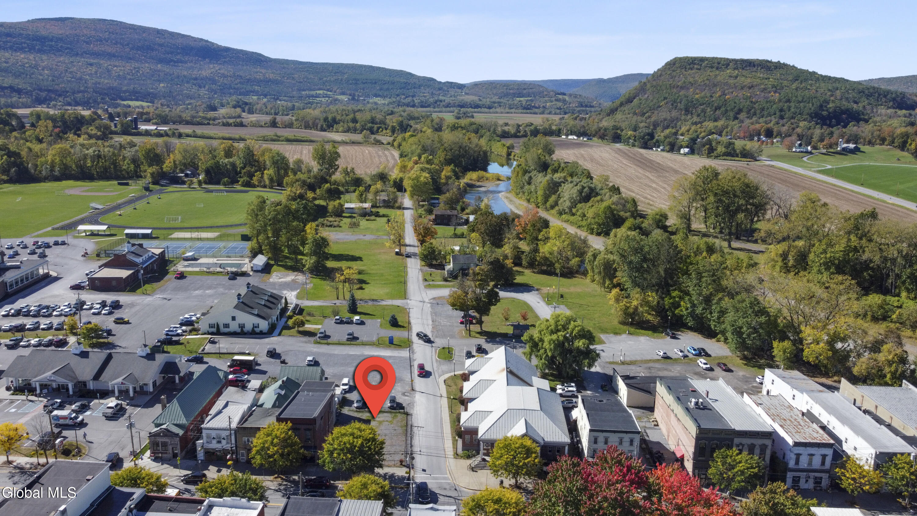 319 Main Street Middleburgh, NY 12122 - Photo 5 of 12 5-pin
