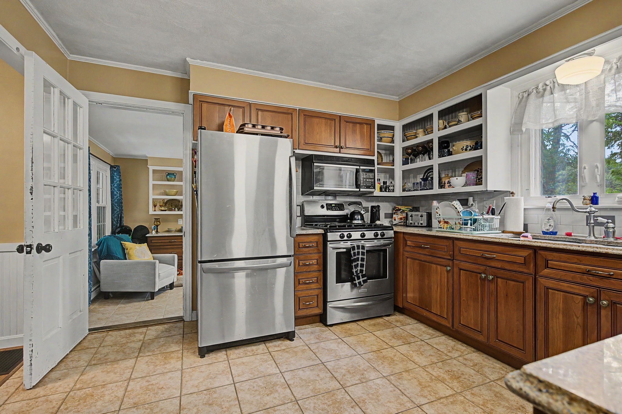 216 Southampton Road Westhampton, MA 01027 - Photo 6 of 31 Gallery Image 6