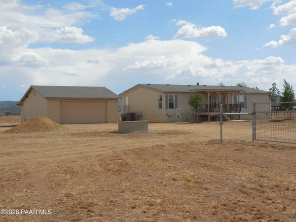 $419,000 | 2225 West Bayberry Drive, Paulden, AZ 86334