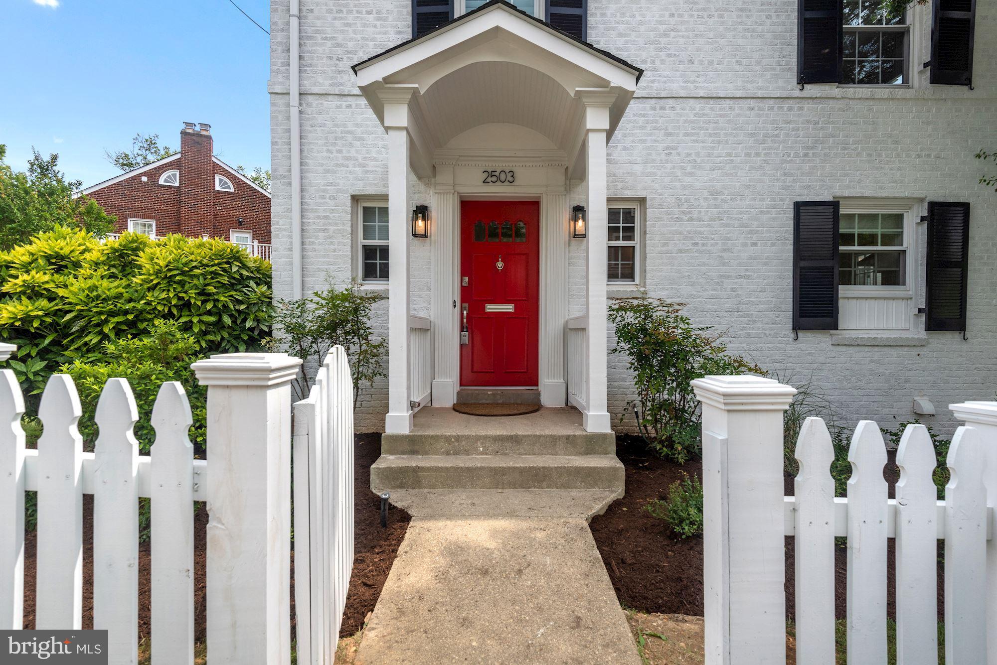 2503 Chain Bridge Road Northwest Washington, DC 20016 - Photo 2 of 40