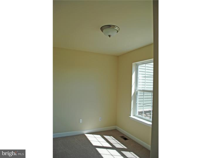6093 Oley Turnpike Road Oley, PA 19547 - Photo 9 of 25 Gallery Image 9