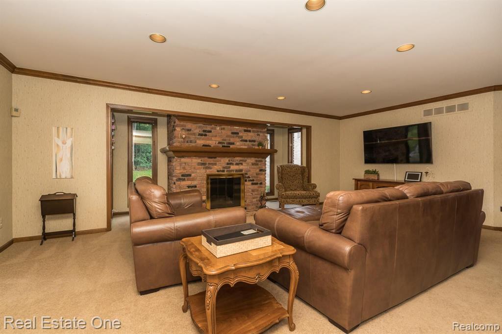1261 Springwood Court Rochester Hills, MI 48309 - Photo 24 of 85