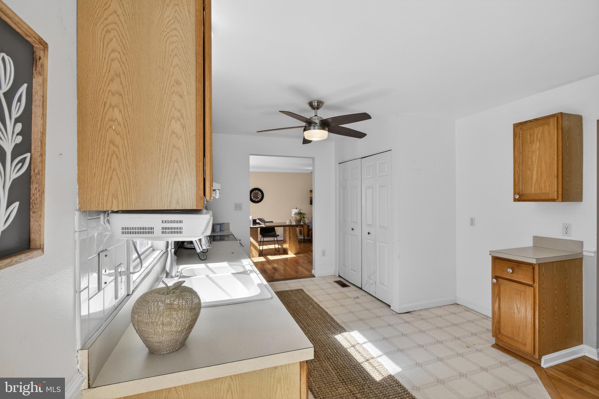 606 Old Love Point Road Stevensville, MD 21666 - Photo 10 of 75