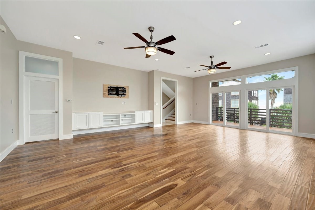 1202 Todville Road Seabrook, TX 77586 - Photo 12 of 45 Gallery Image 12