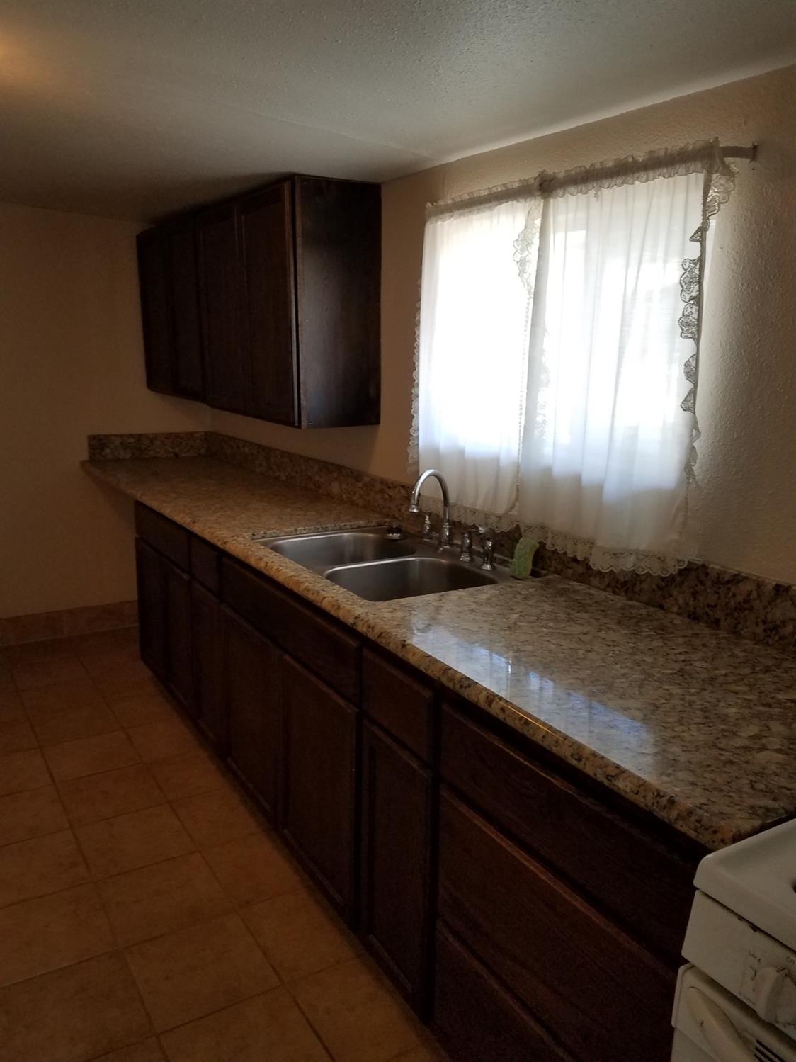 5274 Carmel Del Rey, CA 93616 - Photo 21 of 23 Gallery Image 21