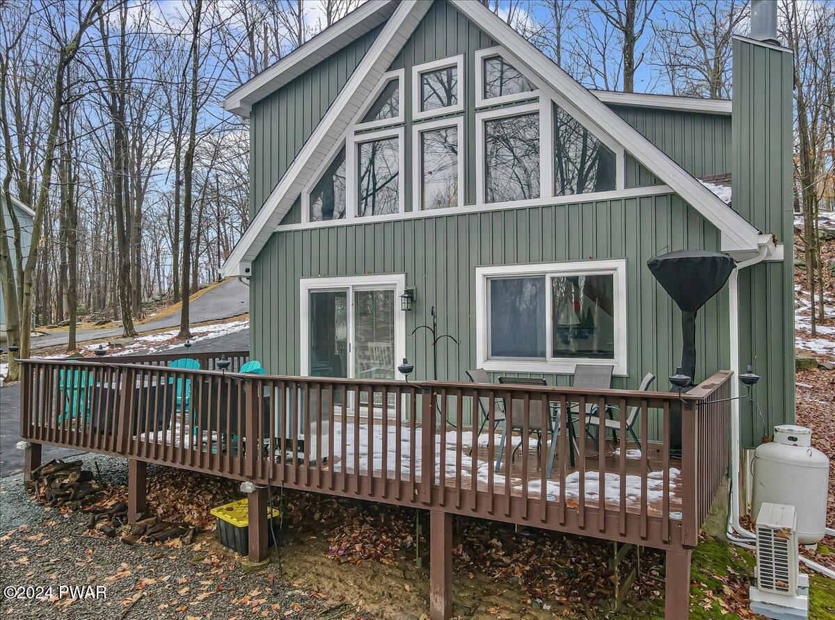 1048 Mustang Road Lake Ariel, PA 18436 - Photo 1 of 44 40-Photo Nov 26 2024, 10 47 56 AM