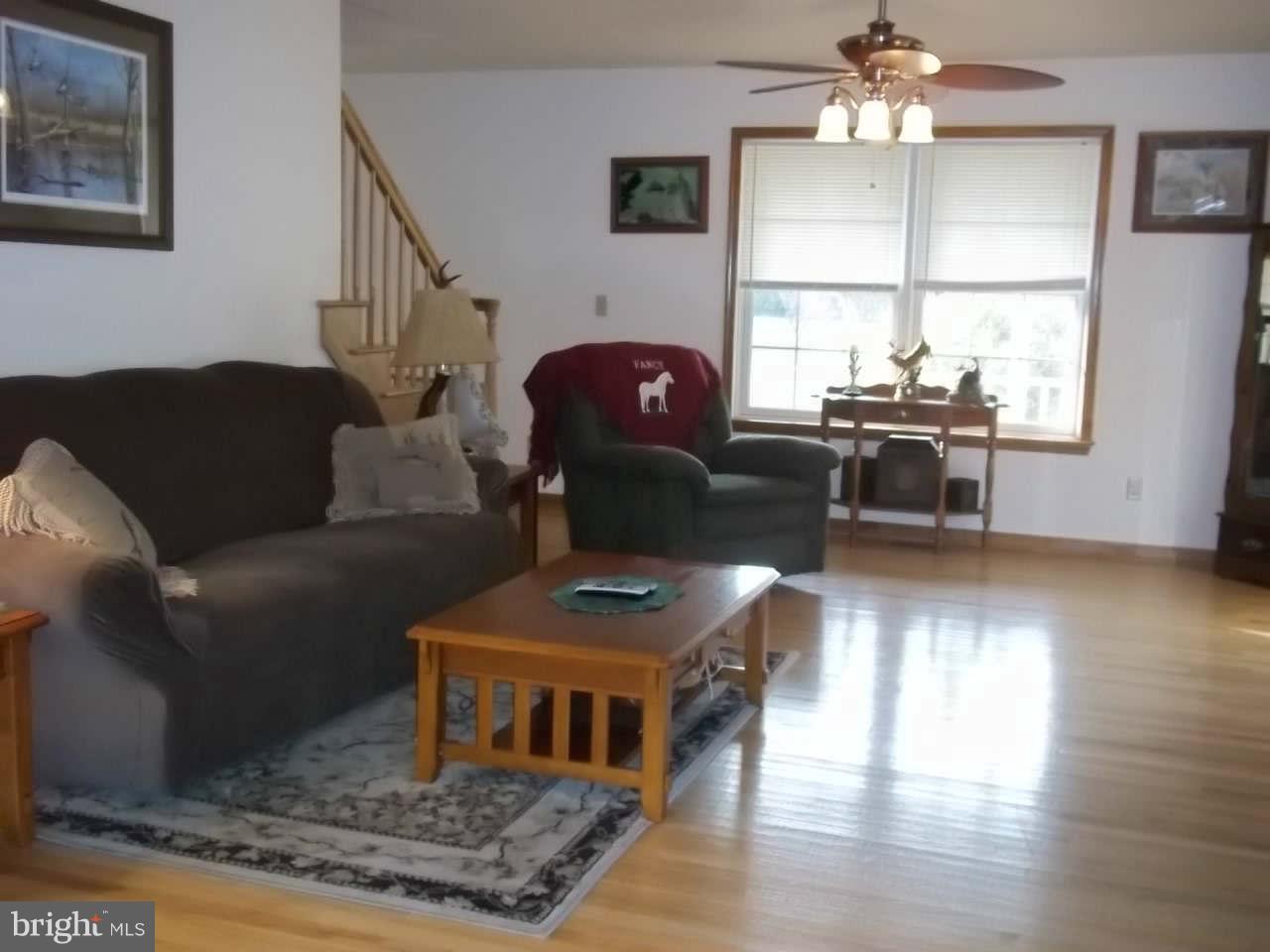 124 Red Lion Branch Road Millington, MD 21651 - Photo 22 of 30 Living Room