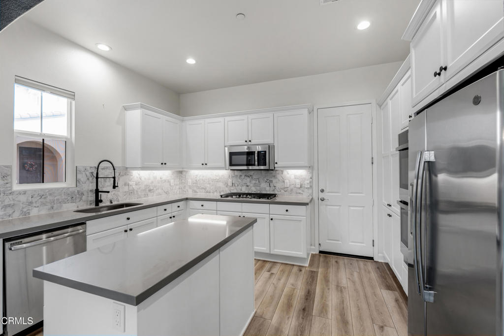 1625 Range Road Oxnard, CA 93036 - Photo 15 of 54