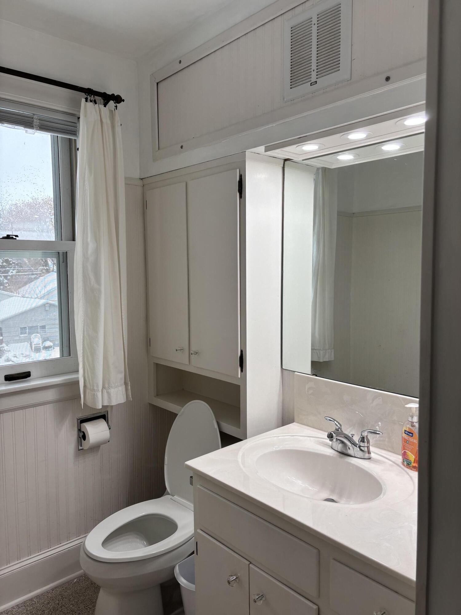 2026 North 9th Street Sheboygan, WI 53081 - Photo 9 of 15 Bathroom