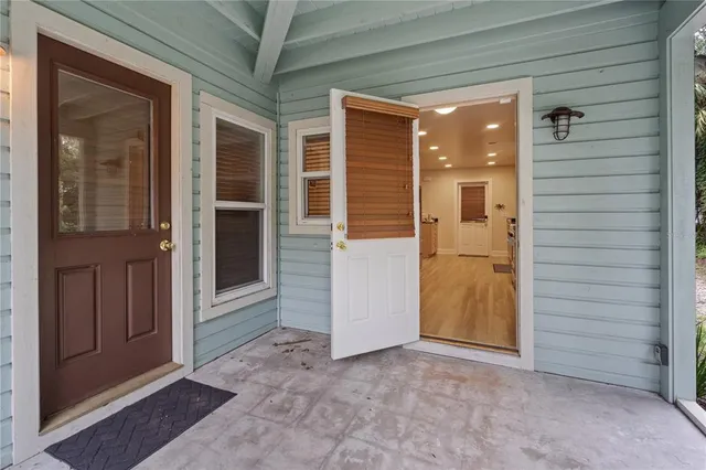 $2,500 | 1017 Northeast 3rd Avenue, Gainesville, FL 32601