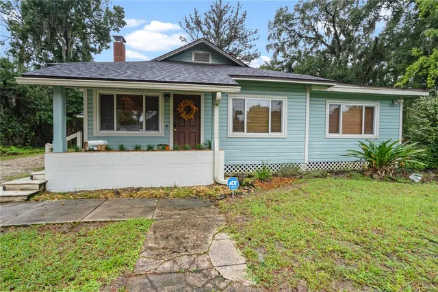 $2,500 | 1017 Northeast 3rd Avenue, Gainesville, FL 32601