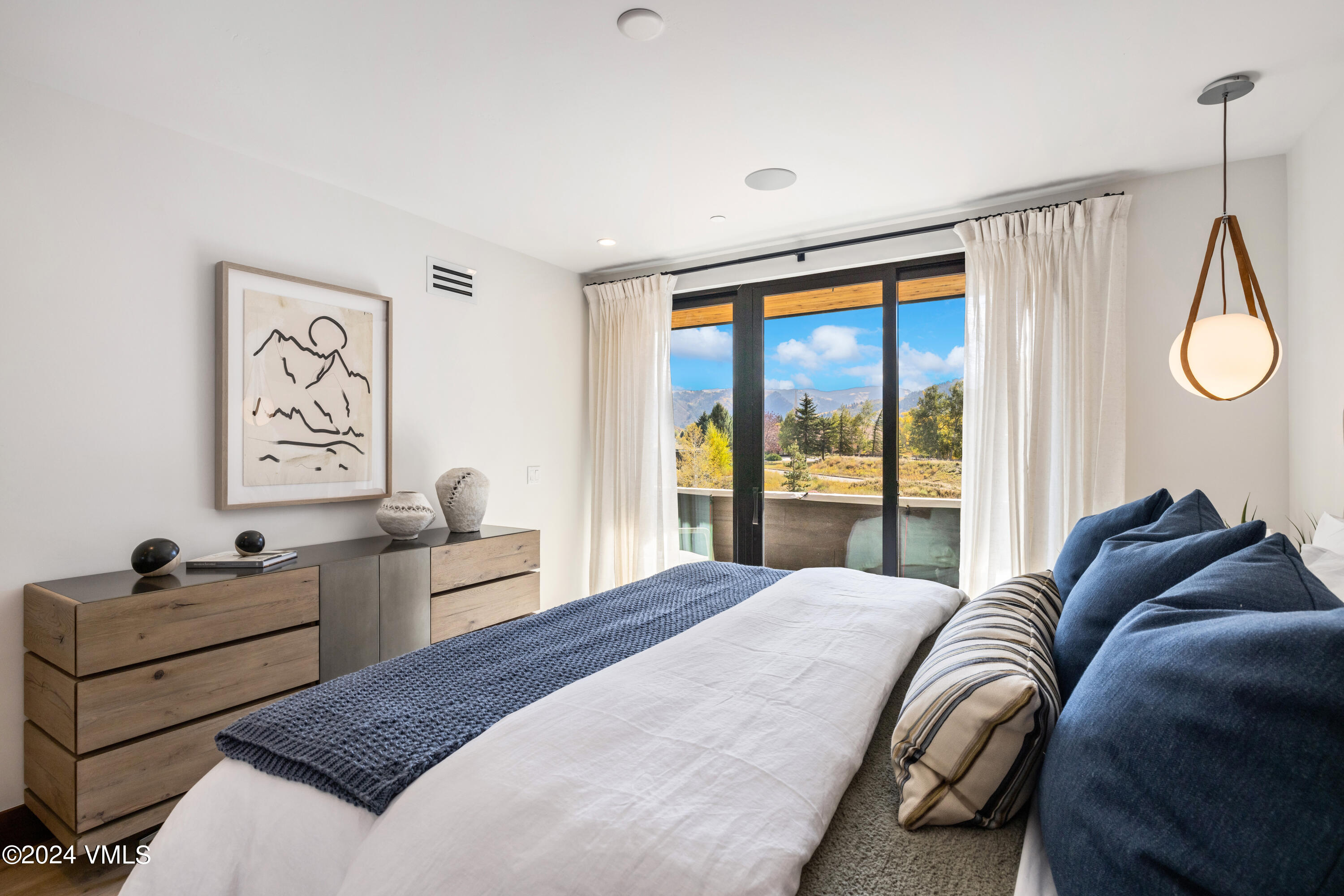 100 Goldfinch Lane, Unit 2B Avon, CO 81620 - Photo 22 of 47 Kestrel Residences 33