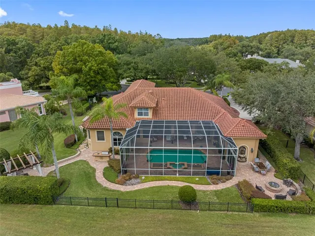 $1,375,000 | 531 Isleworth Cl, Tarpon Springs, FL 34688