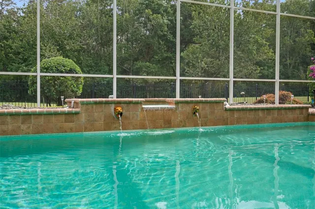 $1,375,000 | 531 Isleworth Cl, Tarpon Springs, FL 34688