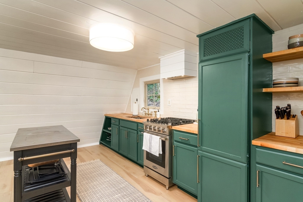 131 East River Road Middlefield, MA 01050 - Photo 15 of 36 Gallery Image 15