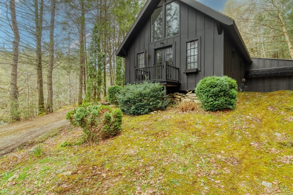 131 East River Road Middlefield, MA 01050 - Photo 3 of 36 Gallery Image 3
