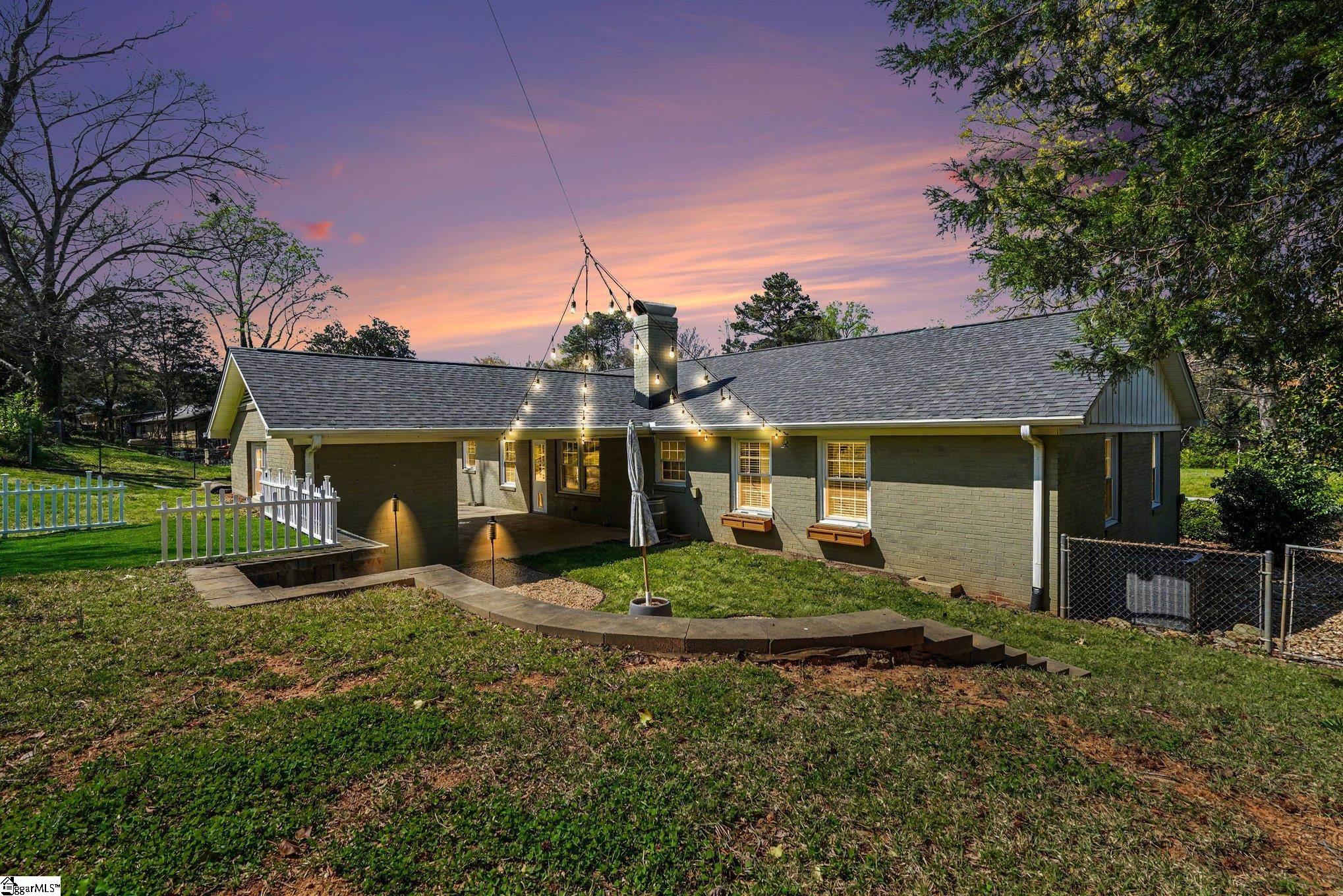 124 Colvin Road Greenville, SC 29615 - Photo 29 of 35